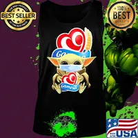 Baby Yoda hug Gamesa mask s Tank top