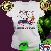 Family chibi characters driving car firework america 4th of july independence day s Ladies tee