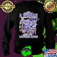 Never underestimate a woman who understands football and loves baltimore ravens players signatures s Sweater