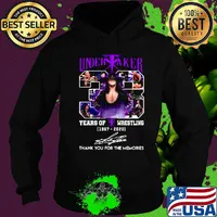 Undertaker 33 years of wrestling 1987 2020 thank you for the memories signatures light s Hoodie