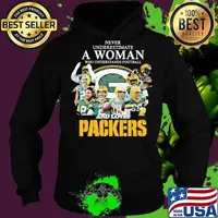 Never underestimate a woman who understands football and loves green bay packers signatures s Hoodie