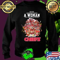 Never underestimate a woman who understands football and loves kansas city chiefs s Sweater