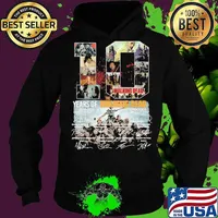 10 years of 2010 2020 the walking dead signatures s Hoodie