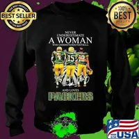 Never Underestimate A Woman Who Understand Football And Loves Packers Signature Shirt Sweater