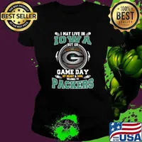 I may live in Iowa but on game day my heart soul packers football s Ladies tee