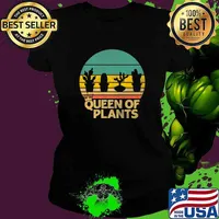 Queen Of Plants Funny Gardening Houseplants Landscaping Vintage T-Shirt Ladies tee
