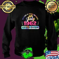 59 Years Of Being Awesome July 1962 59 Years Old T-Shirt Sweater