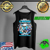 Never underestimate a woman who understands football and love Philadelphia Eagles signatures s Tank Top