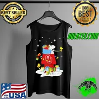 Best Oklahoma sooners santa Snoopy wish you a merry christmas Tank Top