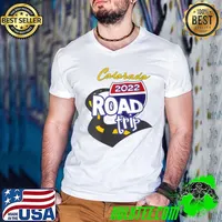 Awesome 2022 Colorado Road Trip T-Shirt Guys V Neck