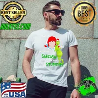 Top Grinch santa I’m a wendys girl my level of sarcasm depends on you level of stupidity christmas Unisex