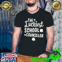 Nice The Luckiest School Counselor St. Patrick's Day Lucky Irish T- Guys V Neck