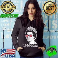 The Queen 1926 2022. Elizabeth ll British Queen With Sunglass Uk Flag T-Shirt Hoodie