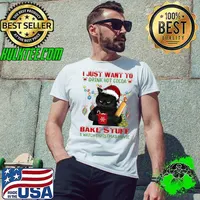 I Just Want To Drink Hot Cocoa Bake Stuff Cat Christmas Movie Lights T-Shirt Unisex