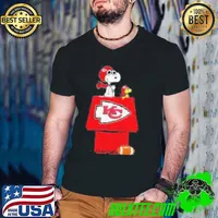 Vintage Snoopy And Woodstock Kansas City Chiefs Shirt Guys V Neck