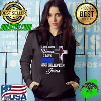 I-am-a-simple-woman-I-love-New-York-Giants-and-believe-in-Jesus-shirt