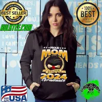 Best proud Mom Of A Class Of 2024 Graduate Stars School T-Shirt Hoodie