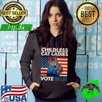 Childless Cat Ladies Vote Blue Vintage Cat Strong Usa Flag Hoodie