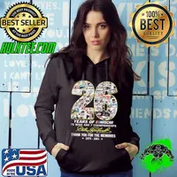 26 years of Nascar 76 wins and 7 championships Dale Earnhardt Hoodie