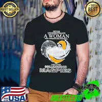 Never underestimate a woman who understands football and loves Collingwood Magpies shirt