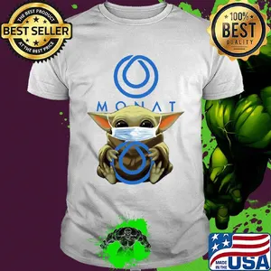 Baby yoda hug monat global covid-19 shirt