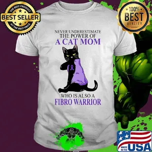 Never underestimate the power of a cat mom who is also a fibro warrior cancer awareness shirt