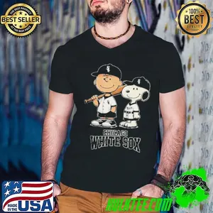 Chicago White Sox Snoopy And Charlie Brown Playing Baseball 2025 Shirt