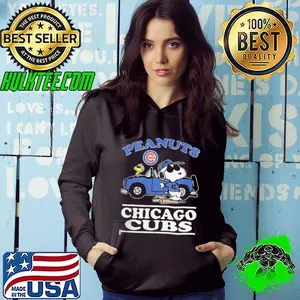 Chicago Cubs Peanuts Snoopy driving car shirt