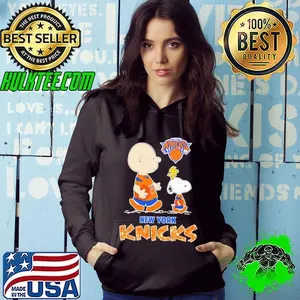 Peanuts Charlies Brown And Snoopy New York Knicks shirt